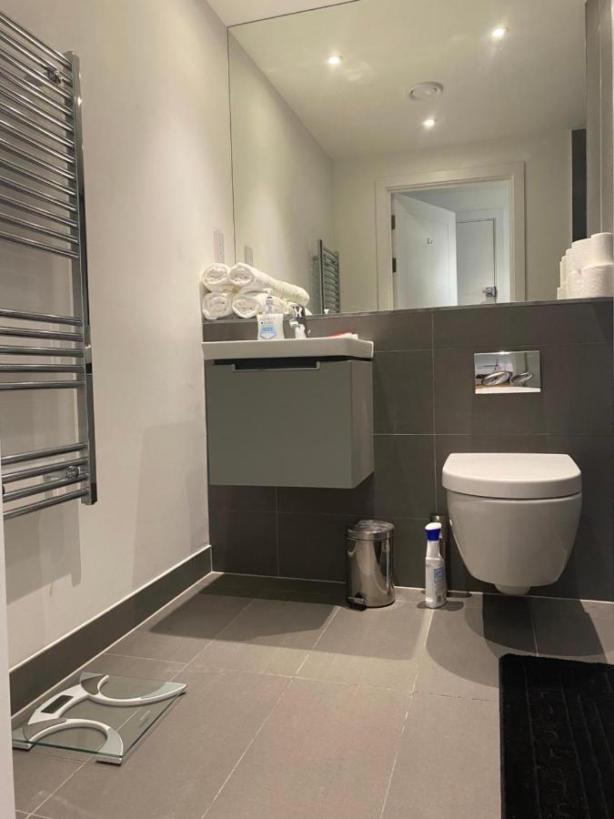 Morden 1 Bedroom City- Apt Central Stylish Living 克罗伊登 外观 照片